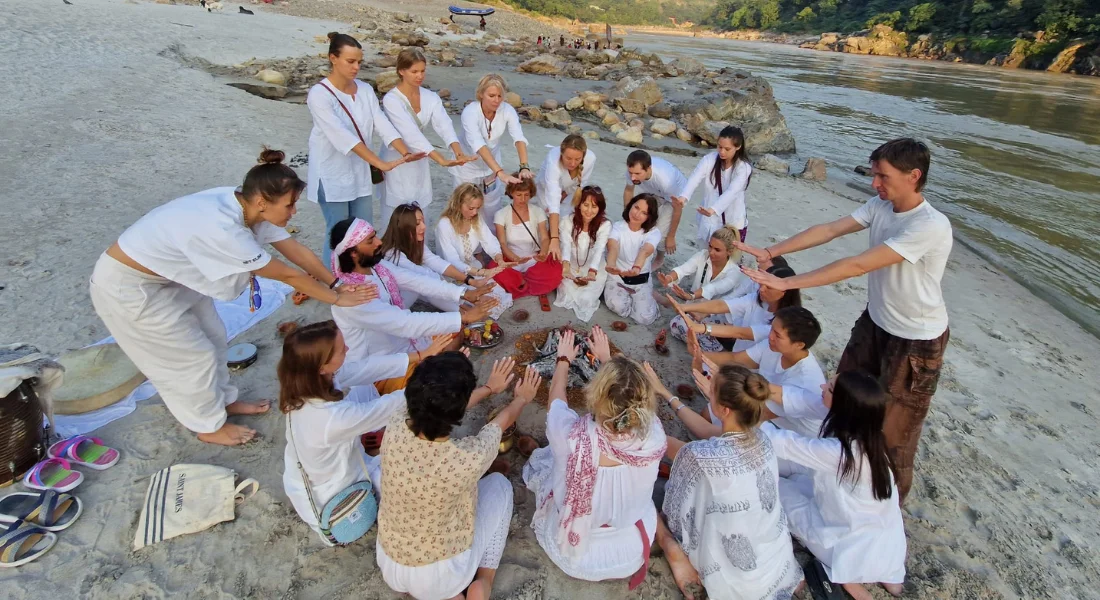 100 Hour Yoga Teacher Training in Rishikesh India