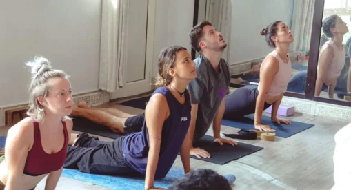 10-day yoga retreat in Rishikesh