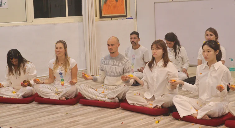 Why Hatha Yoga Rishikesh?